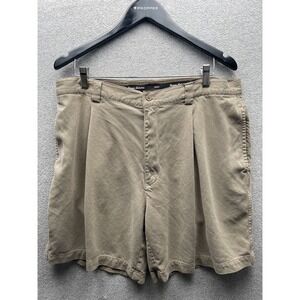 Tommy Bahama Mens Shorts Size 38 Silk Lightweight Relaxed Pleated Khakis